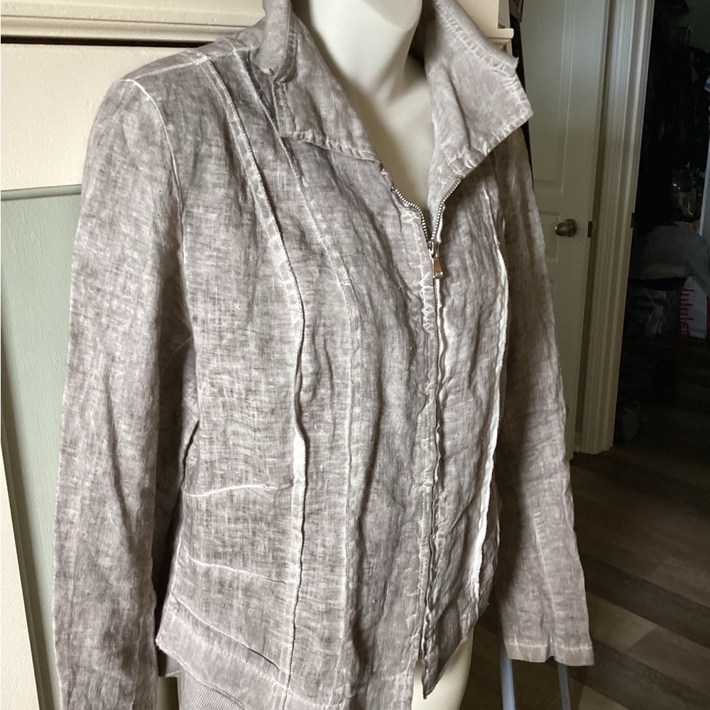 Inizio Light Taupe Linen Zip Jacket by Inizio made in Italy size L